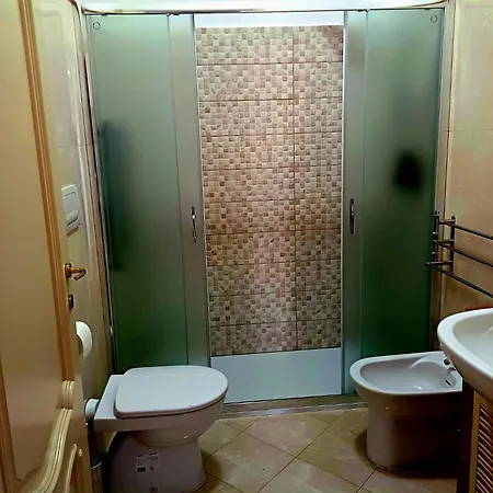 La Casetta Di Miriam A Piazza Di Spagna Rome