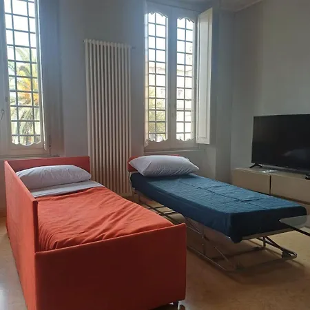 Apartment La Casetta Di Miriam A Piazza Di Spagna Rome